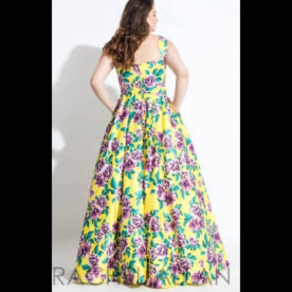PLUS SIZE Rachel Allan “Curves” Collection Gown - Picture 3 of 3
